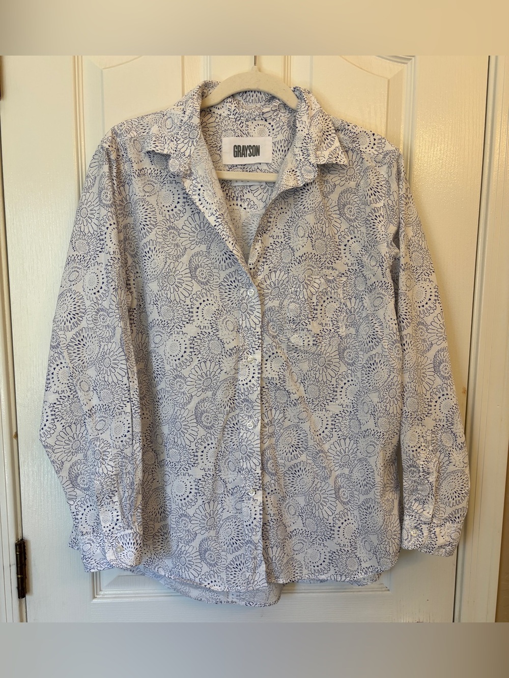 Grayson The Hero 100% Cotton White & Blue Floral Button-Up Shirt ~ Size XL ~